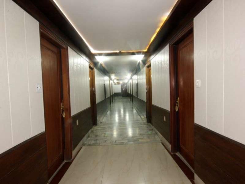 Hotel Natraj Manali Dharamshala Bagian luar foto